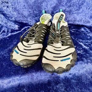UBFEN Women Lightweight Water Shoes Aqua Socks Barefoot Sneakers EUR 41 /US 10‎